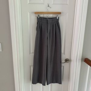 Gray Abercrombie Sloane Trouser Pants xs short